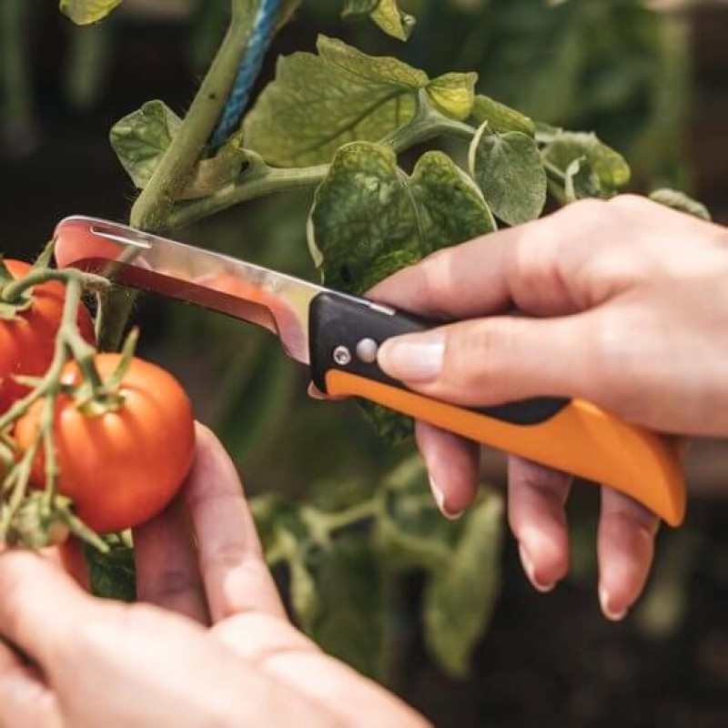 Садовий ніж складний Fiskars X-series K80 1062819